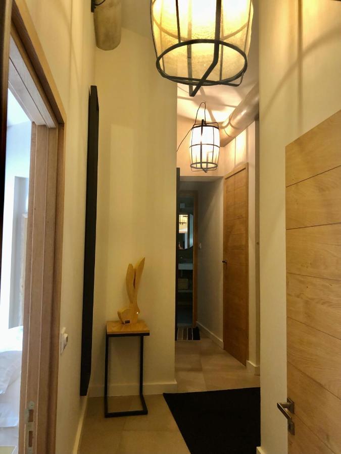 La Tour Carree Bed & Breakfast Chateauneuf-de-Gadagne ภายนอก รูปภาพ